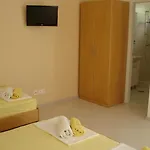 Andrijana 3* דוברובניק